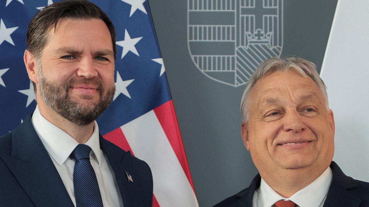 Fotky z návštěvy plné úsměvů: Vance v kampani podpořil Orbána